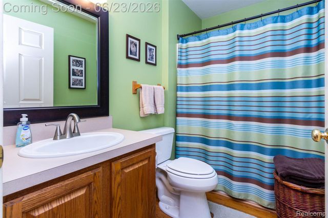 27533 Winchester Terrace, Brownstown Charter Township, MI 48183