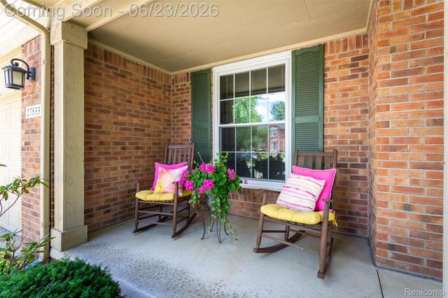 27533 Winchester Terrace, Brownstown Charter Township, MI 48183