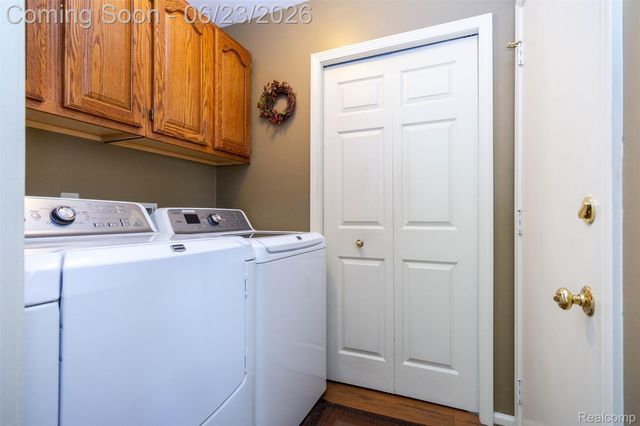 27533 Winchester Terrace, Brownstown Charter Township, MI 48183