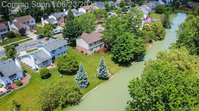 27533 Winchester Terrace, Brownstown Charter Township, MI 48183