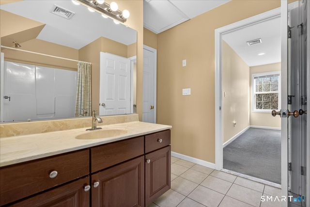 166 Palomino Pass 166, Trumbull, CT 06611