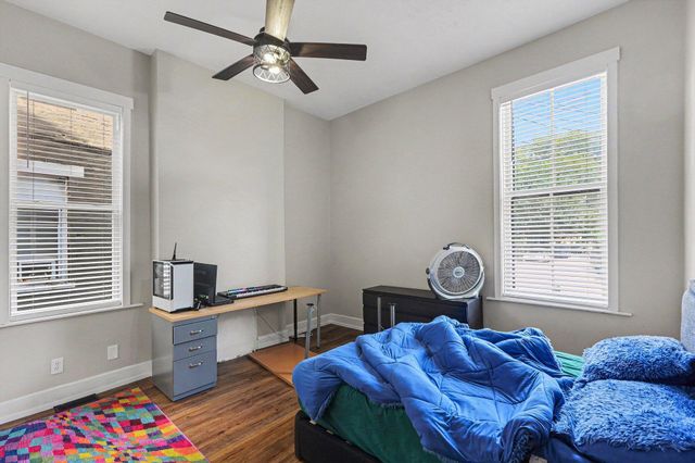 325 W 9th Street, Covington, KY 41011