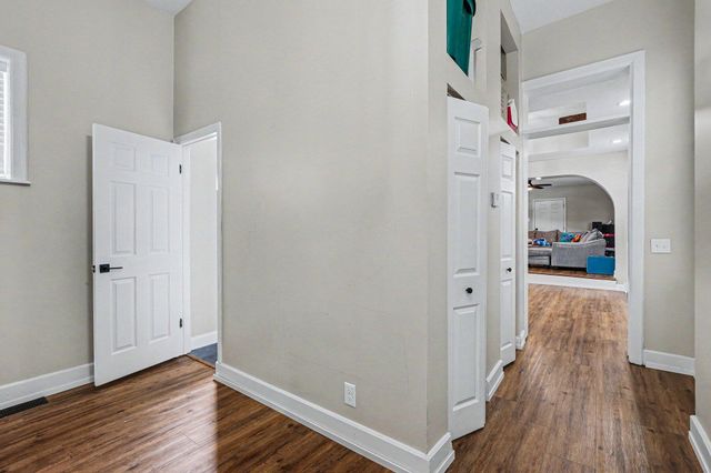 325 W 9th Street, Covington, KY 41011