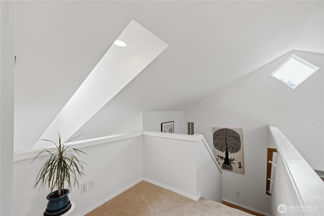2484 Soundview Drive NE, Bainbridge Island, WA 98110
