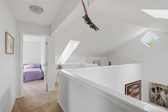 2484 Soundview Drive NE, Bainbridge Island, WA 98110