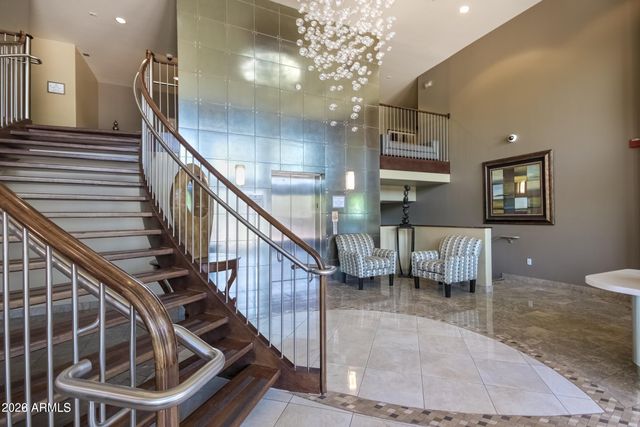 945 E PLAYA DEL NORTE Drive 5023, Tempe, AZ 85288