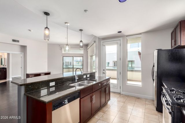 945 E PLAYA DEL NORTE Drive 5023, Tempe, AZ 85288