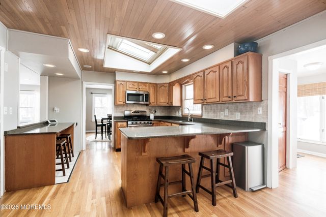 3 Deridder Court, Middletown, NJ 07748