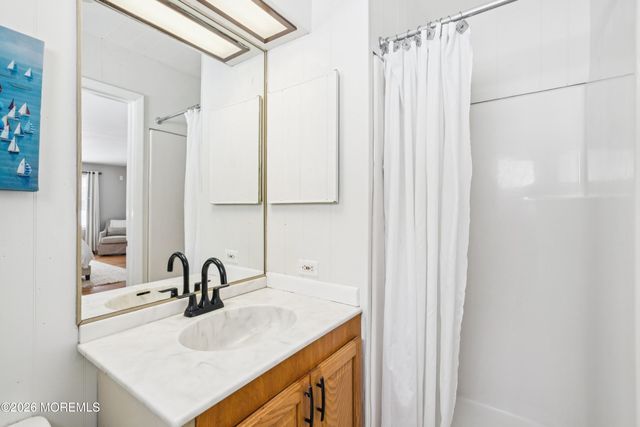 3 Deridder Court, Middletown, NJ 07748