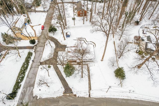 3 Deridder Court, Middletown, NJ 07748