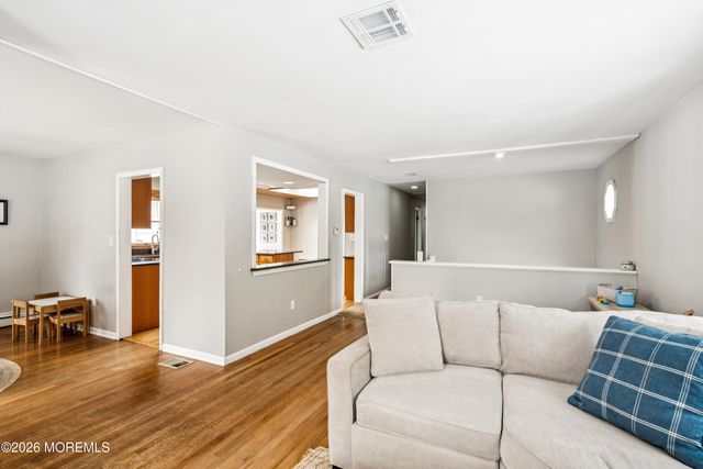 3 Deridder Court, Middletown, NJ 07748