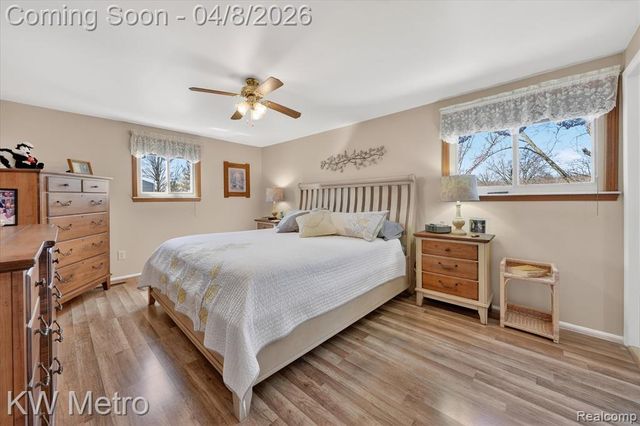 5037 Thorncroft Avenue, Royal Oak, MI 48073