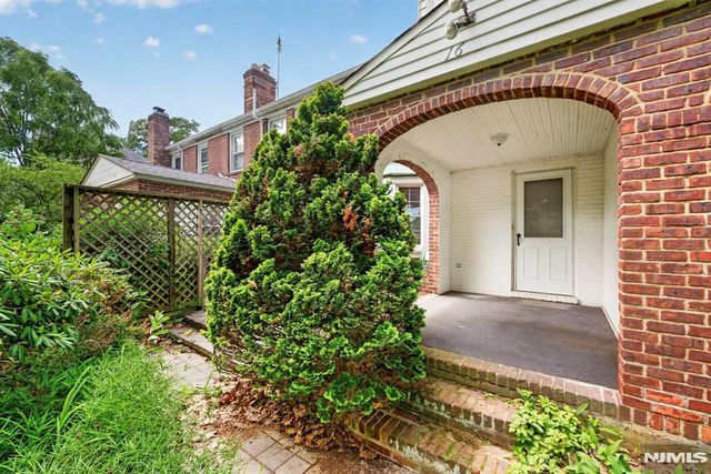 16 Randolph Terrace, Fair Lawn, NJ 07410