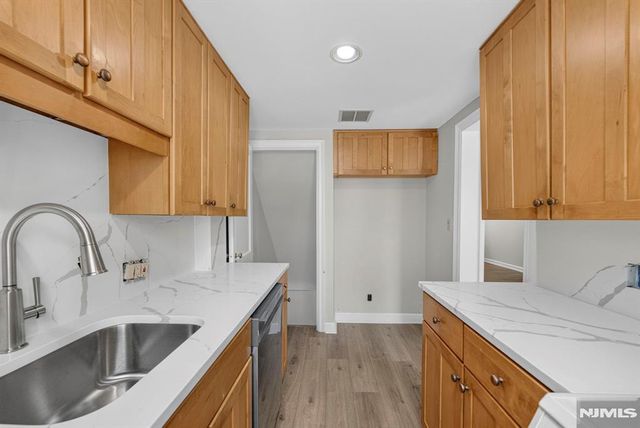 16 Randolph Terrace, Fair Lawn, NJ 07410