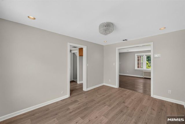16 Randolph Terrace, Fair Lawn, NJ 07410