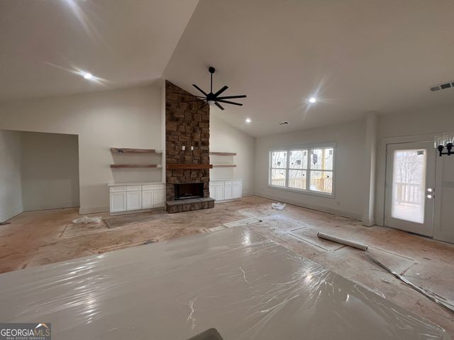 219 Signing Tree Lane, Clarkesville, GA 30523