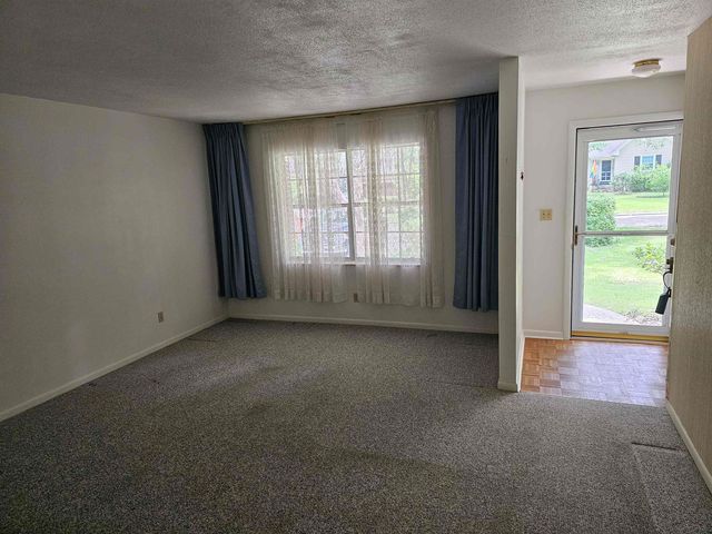 2036 TRESCOTT Drive, Tallahassee, FL 32308