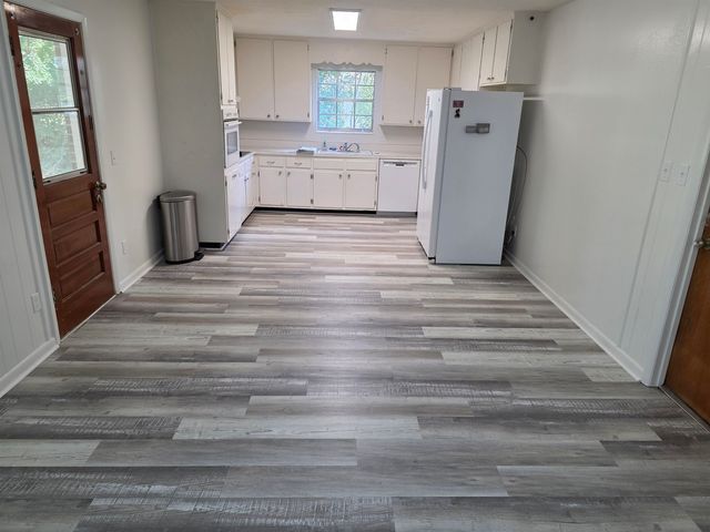 2036 TRESCOTT Drive, Tallahassee, FL 32308