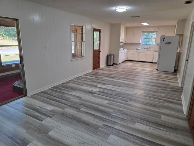 2036 TRESCOTT Drive, Tallahassee, FL 32308