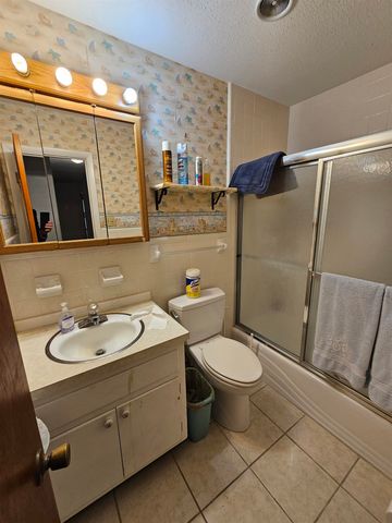 2036 TRESCOTT Drive, Tallahassee, FL 32308