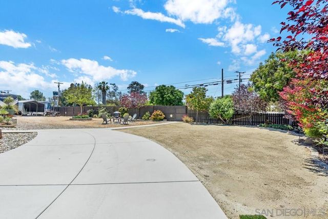 1852 EL CAJON LN., Ramona, CA 92065
