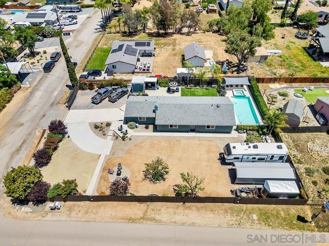 1852 EL CAJON LN., Ramona, CA 92065