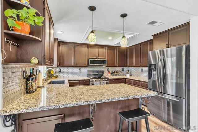 1852 EL CAJON LN., Ramona, CA 92065
