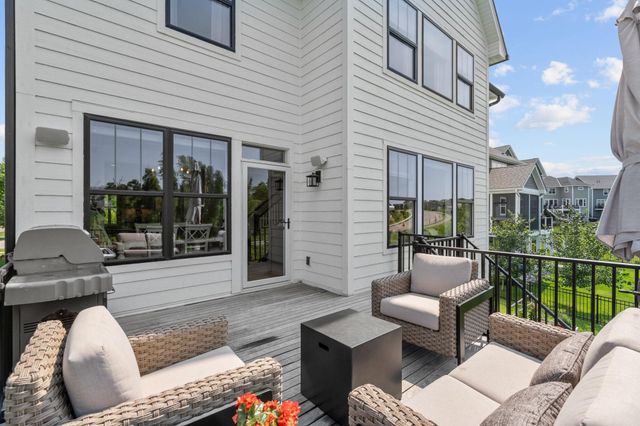 5054 Boulder Lane, Chaska, MN 55318