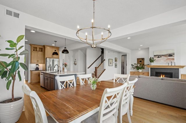 5054 Boulder Lane, Chaska, MN 55318