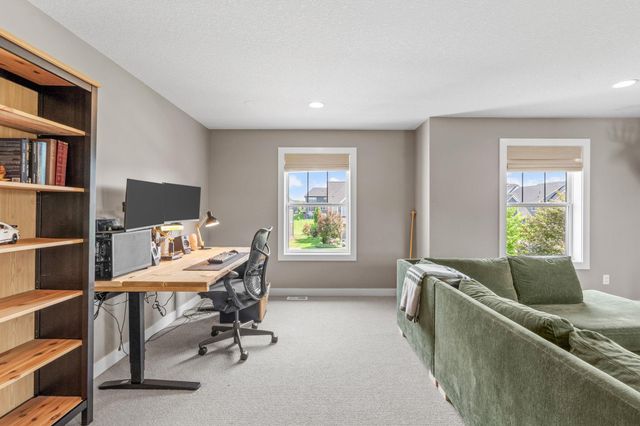 5054 Boulder Lane, Chaska, MN 55318