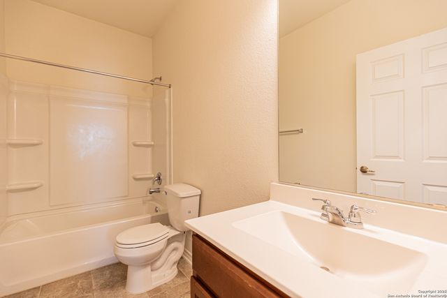 7343 BLUEBONNET BAY, San Antonio, TX 78218