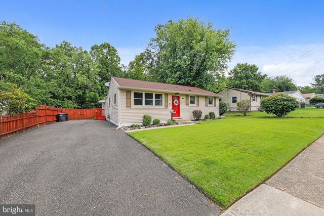 745 ASTON MARTIN DR, Lindenwold, NJ 08021