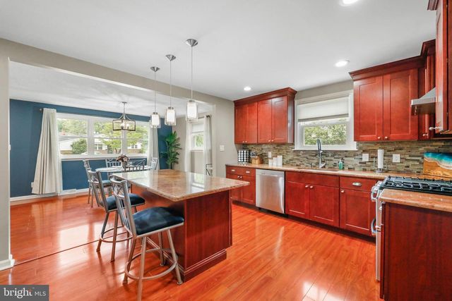 745 ASTON MARTIN DR, Lindenwold, NJ 08021