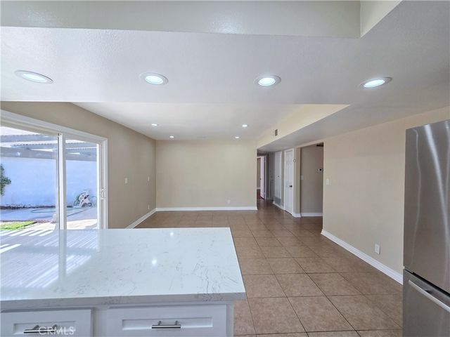 926 E Bastanchury, Placentia, CA 92870