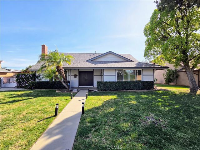 926 E Bastanchury, Placentia, CA 92870