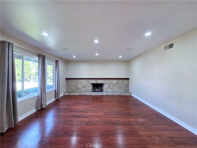 926 E Bastanchury, Placentia, CA 92870