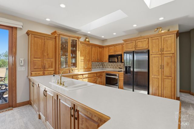 8240 W Yorkshire Lane, Monee, IL 60449