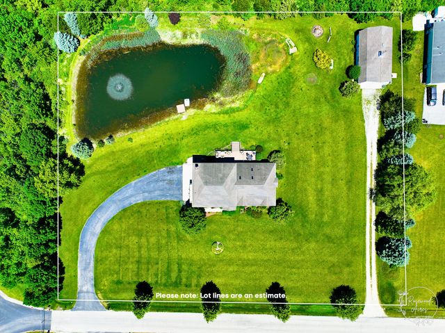 8240 W Yorkshire Lane, Monee, IL 60449