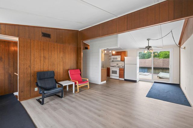 1582 3rd Street E, Saint Paul, MN 55106