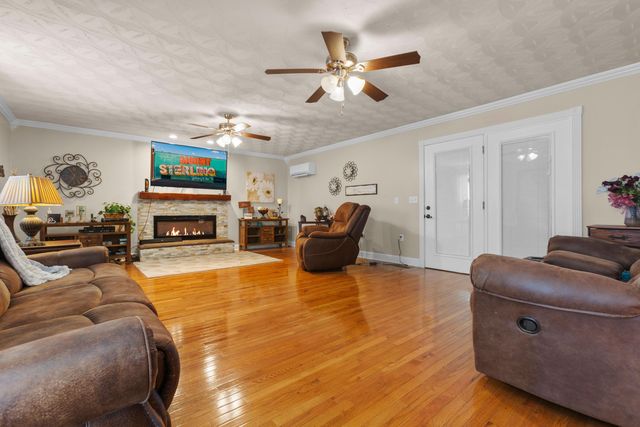 805 Ellen Avenue, Mt Sterling, KY 40353