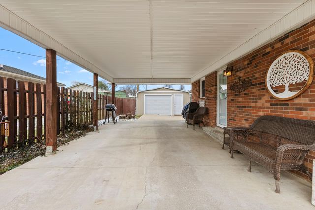 805 Ellen Avenue, Mt Sterling, KY 40353