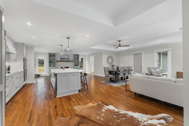 4342 Murfreesboro Rd, Franklin, TN 37067