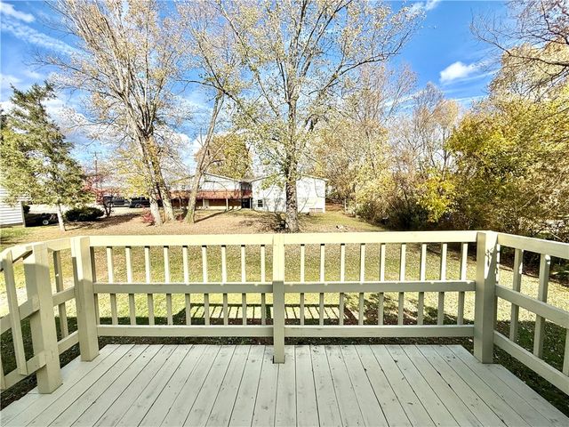 226 Cottage Ave, Masontown, PA 15461