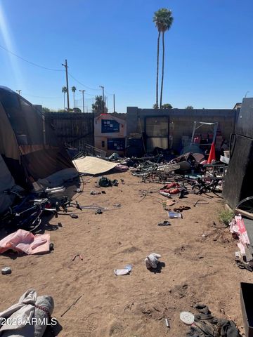 3401 W SAINT MORITZ Lane, Phoenix, AZ 85053