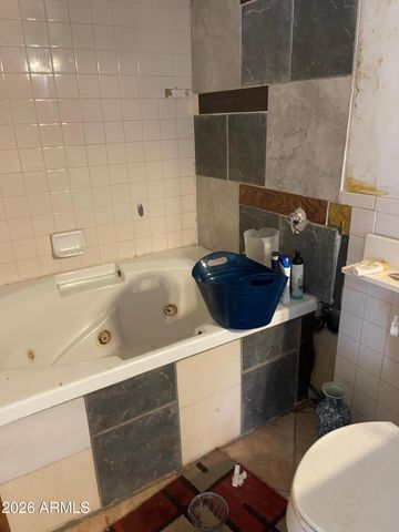 3401 W SAINT MORITZ Lane, Phoenix, AZ 85053