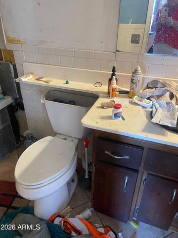 3401 W SAINT MORITZ Lane, Phoenix, AZ 85053