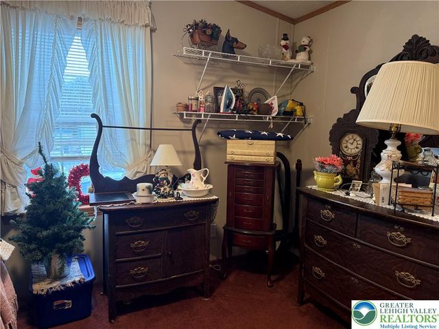 15 Chestnut Ridge Circle, Lower Towamensing Tp, PA 18058