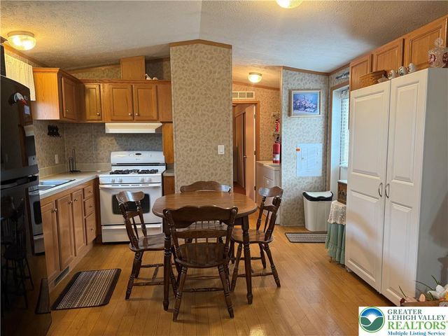 15 Chestnut Ridge Circle, Lower Towamensing Tp, PA 18058