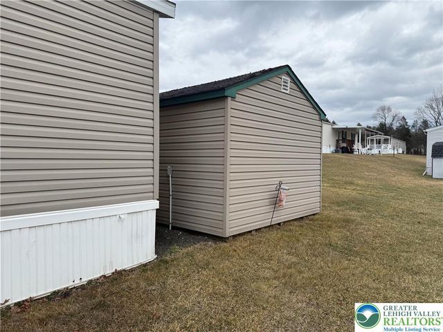 15 Chestnut Ridge Circle, Lower Towamensing Tp, PA 18058