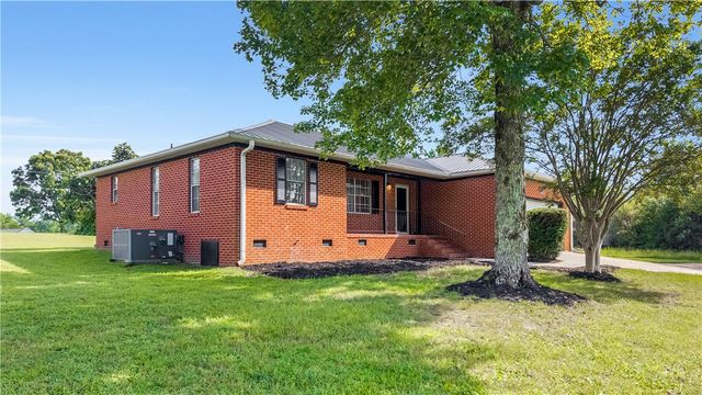 3533 Pelzer Highway, Easley, SC 29642